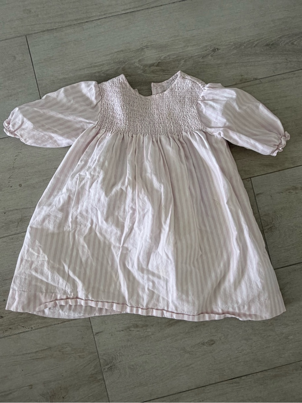 Neck and neck Smocked Puff Sleeve Baby Dress in Light Pink Stripes size 4